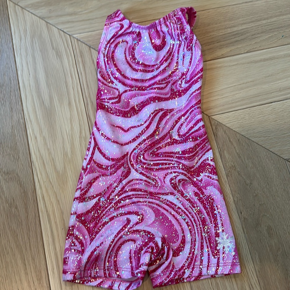 Girls pink gymnastics leotard, X-Small